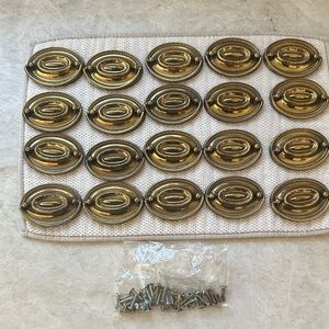 Set of 20 Bail Drawer Pulls with Screws
